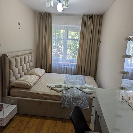Moonflower Residence 4645 Biszkek Zewnętrze zdjęcie